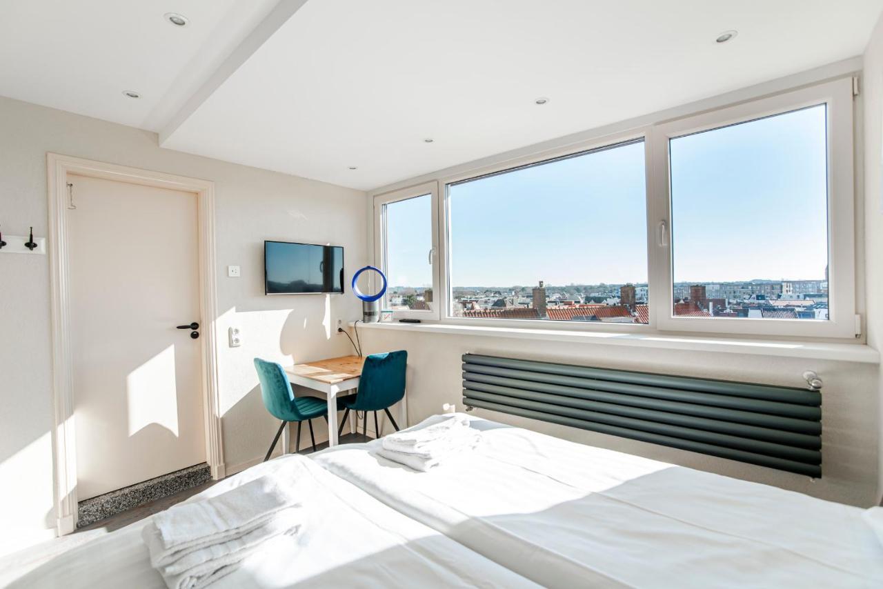Pension Sixtysix Зандфорт Номер фото