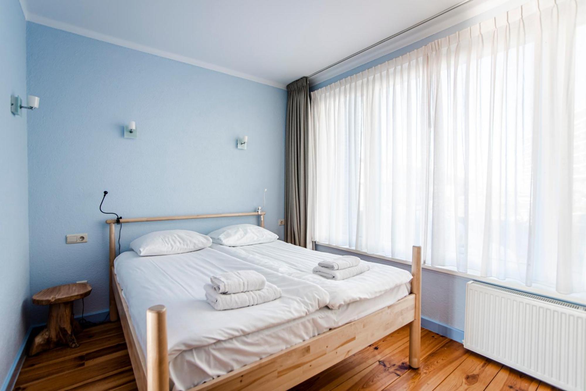 Pension Sixtysix Зандфорт Номер фото